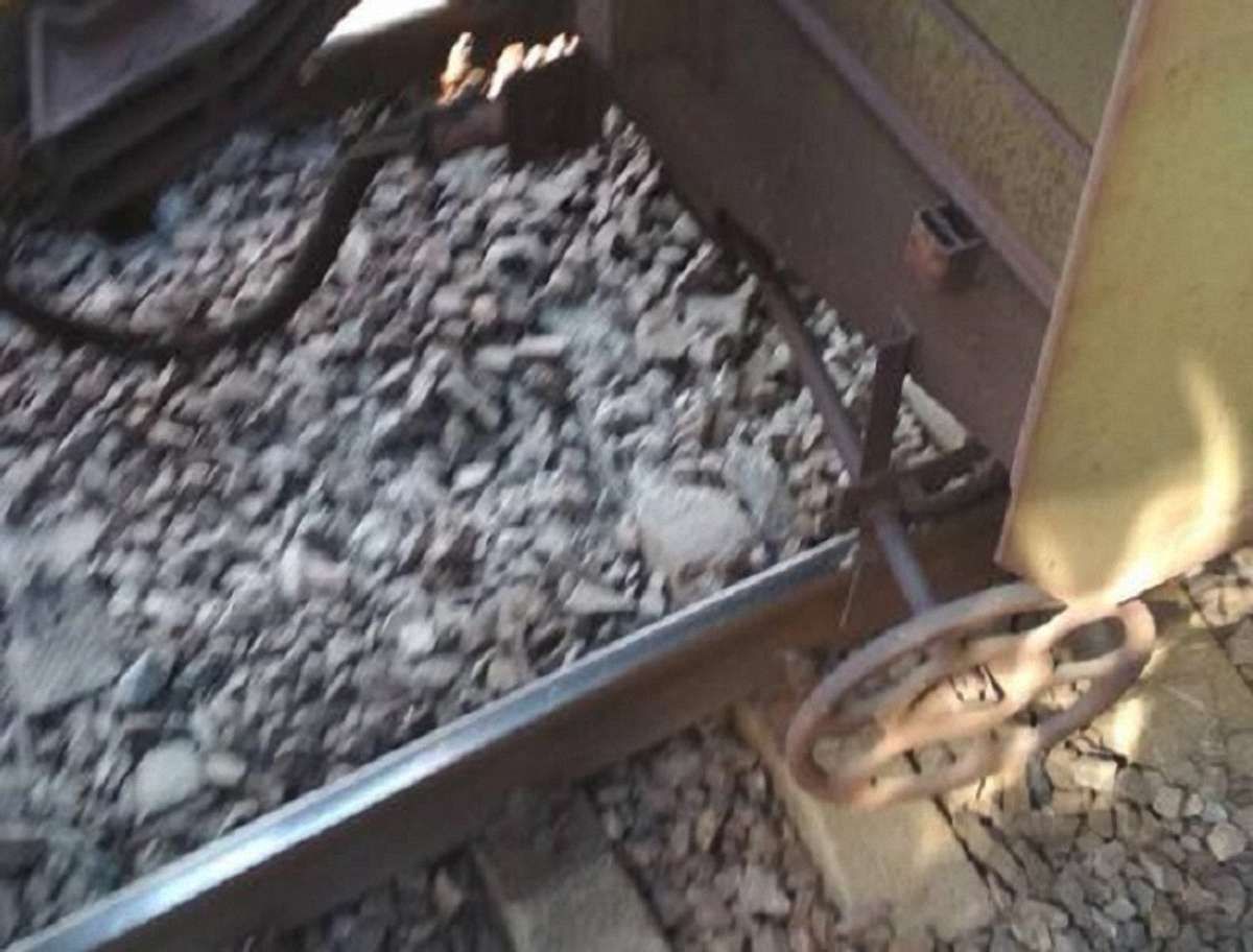Біля Стрия зійшов з рейок вагон вантажного потяга