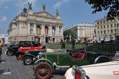 Петанк, велопробіг і ретро-перегони — ТОП-10 подій на вихідних у Львові