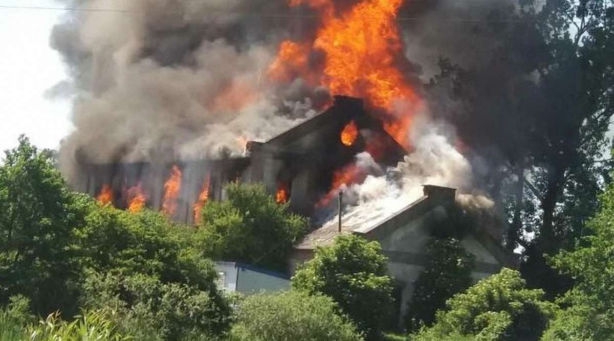 У Жовківському районі згорів старовинний млин
