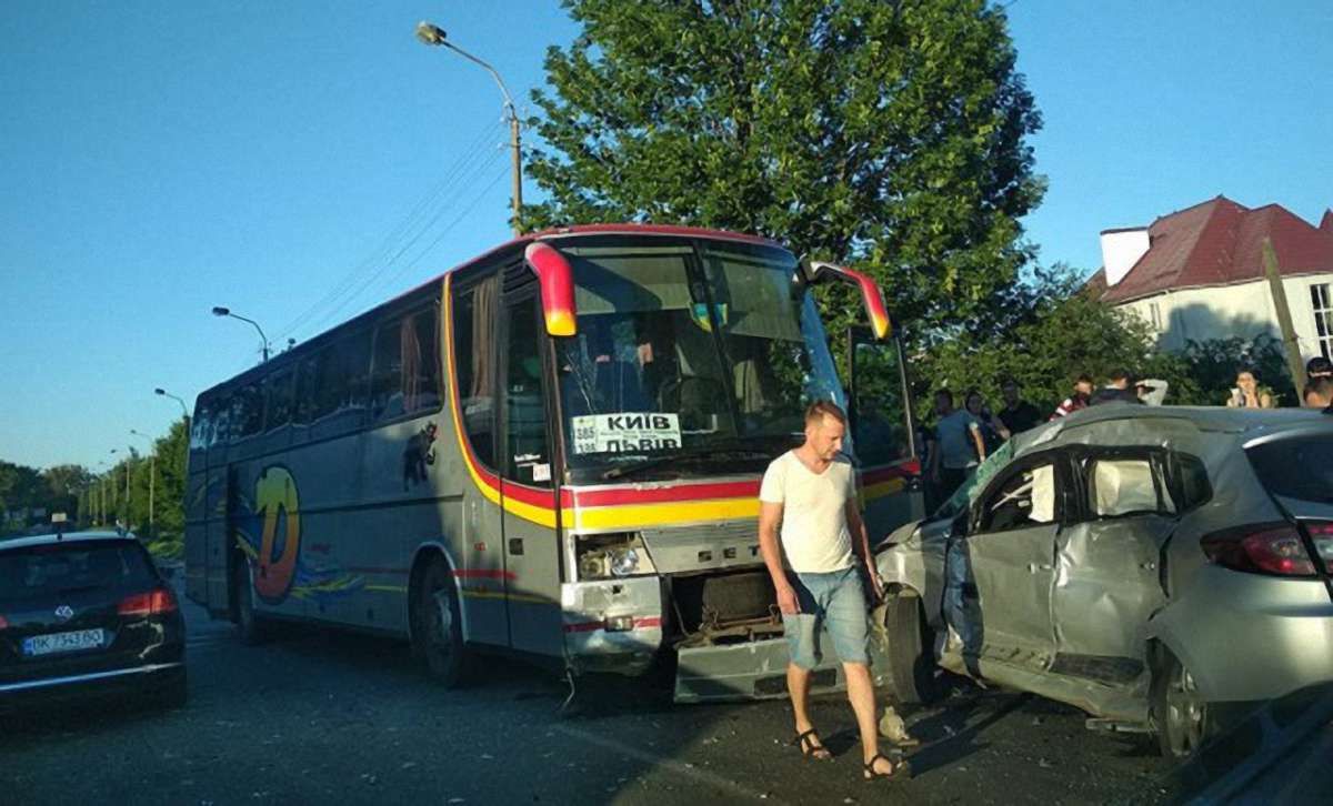 У смертельну ДТП у Рівному потрапили журналісти сайту розслідувань