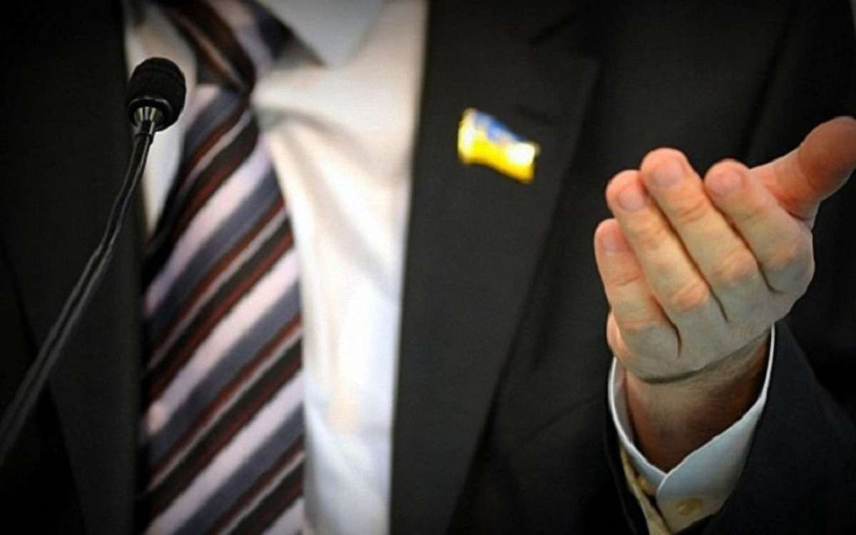 Конституційний суд схвалив законопроект про скасування депутатської недоторканності