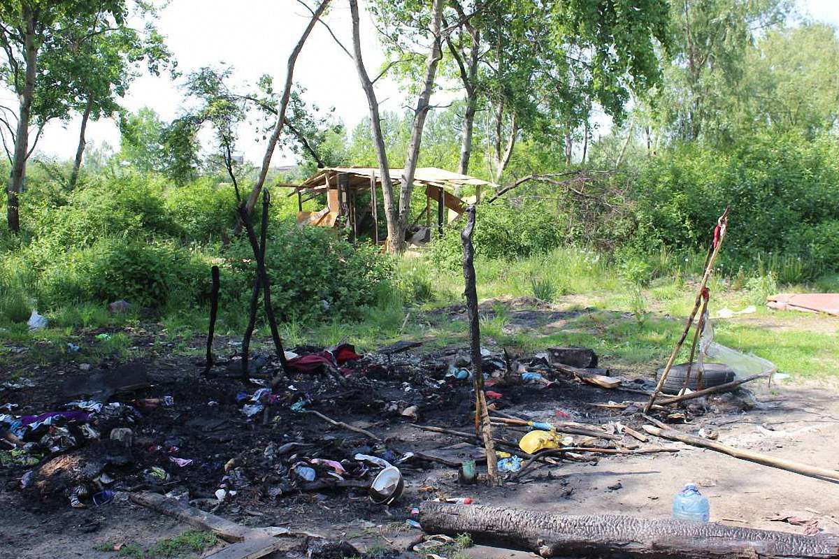 Поліція змусила ромів покинути табір поблизу Львова