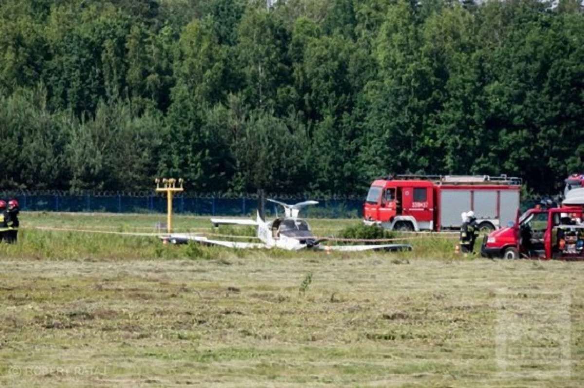 У Польщі розбився легкомоторний літак з депутатом Верховної Ради на борту