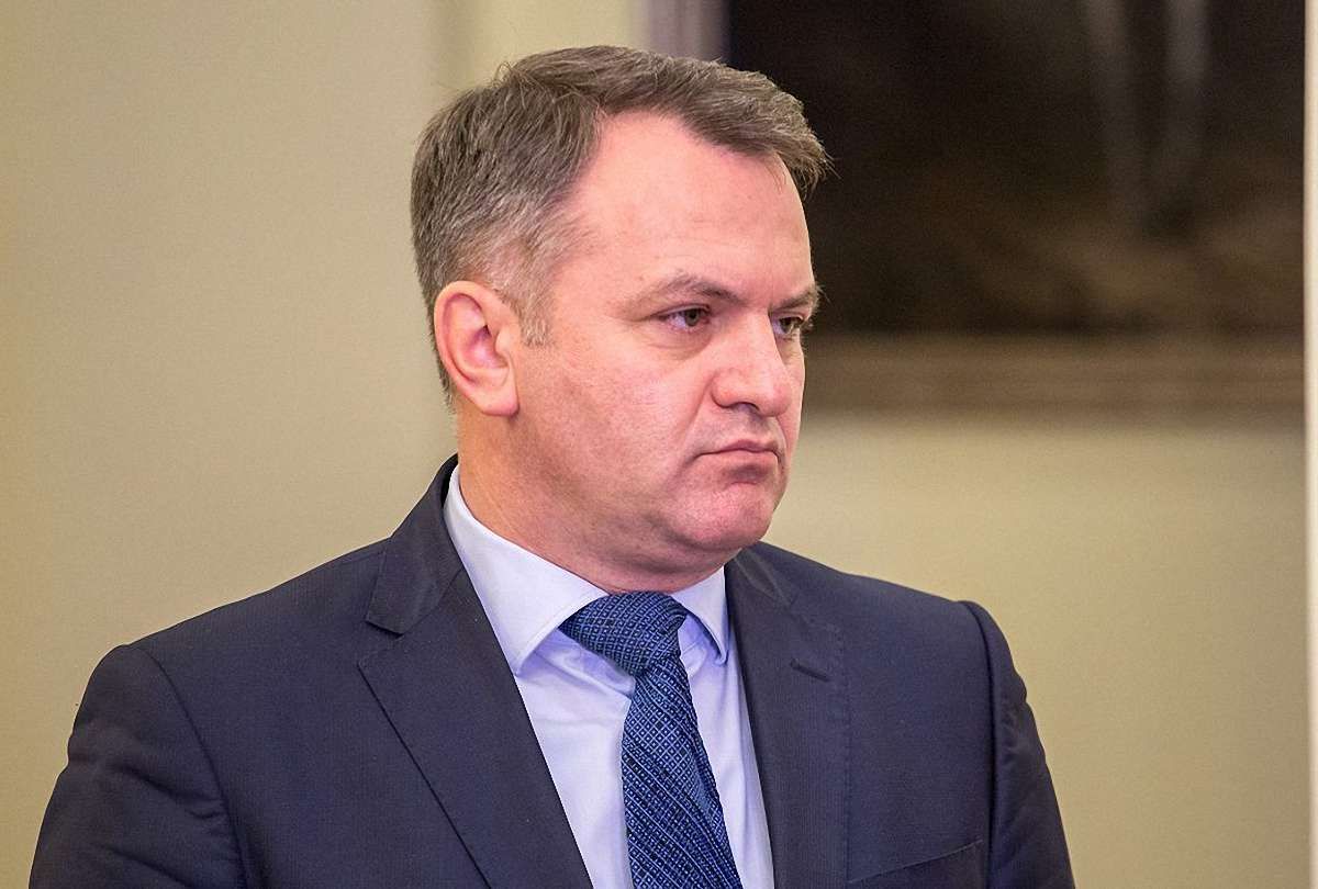 Синютка  доручив розслідувати зловживання під час виділення землі учасникам АТО