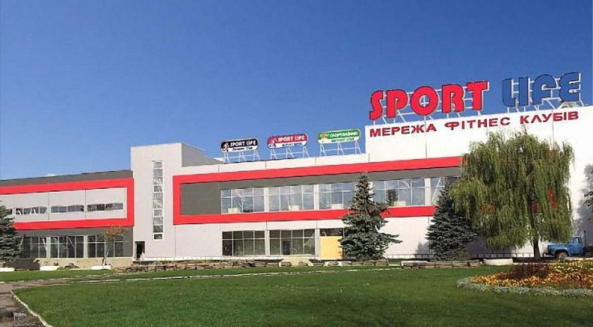 Фітнес-клуб Sport Life у Львові програв суд через відмову навчати клієнтів українською