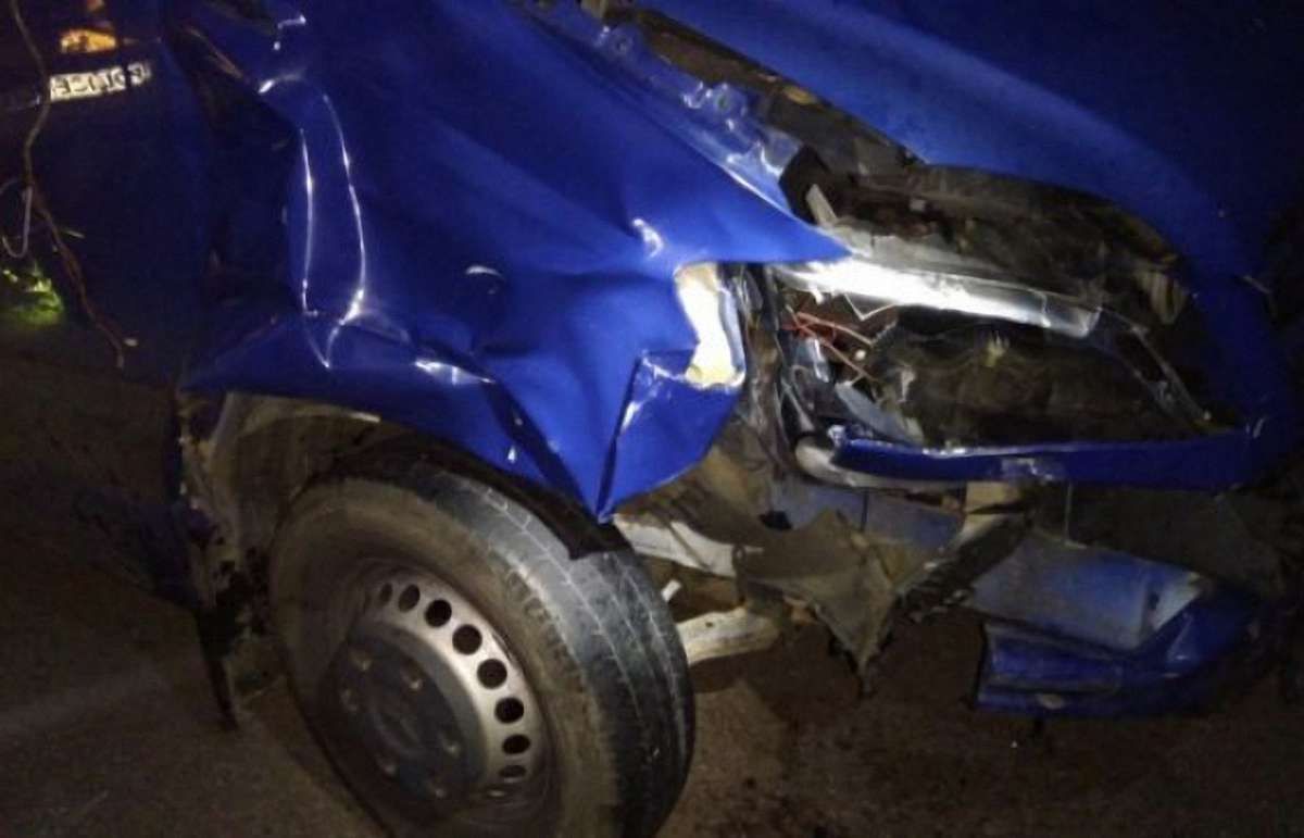 В Угорщині вантажівка на смерть збила двох українців