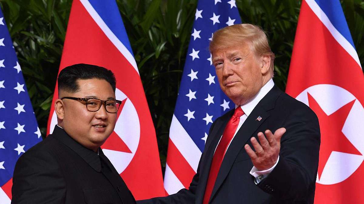 Відбулась історична зустріч між Дональдом Трампом та Кім Чен Ином