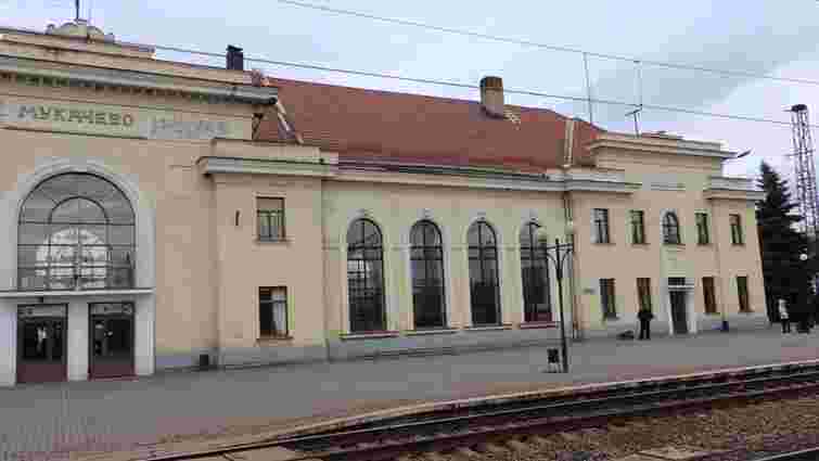 Кравцов розповів подробиці про запуск прямого потяга з Мукачева до Будапешта