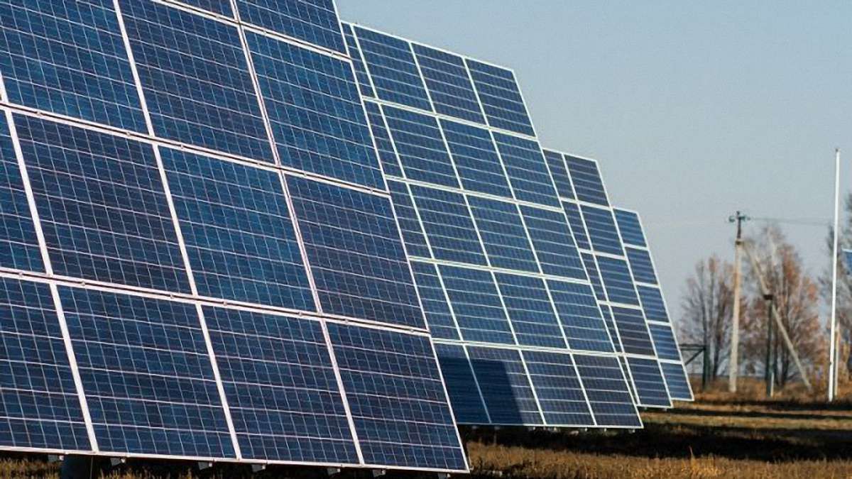 Франція готова інвестувати €1 млрд у сонячну електростанцію в Чорнобилі