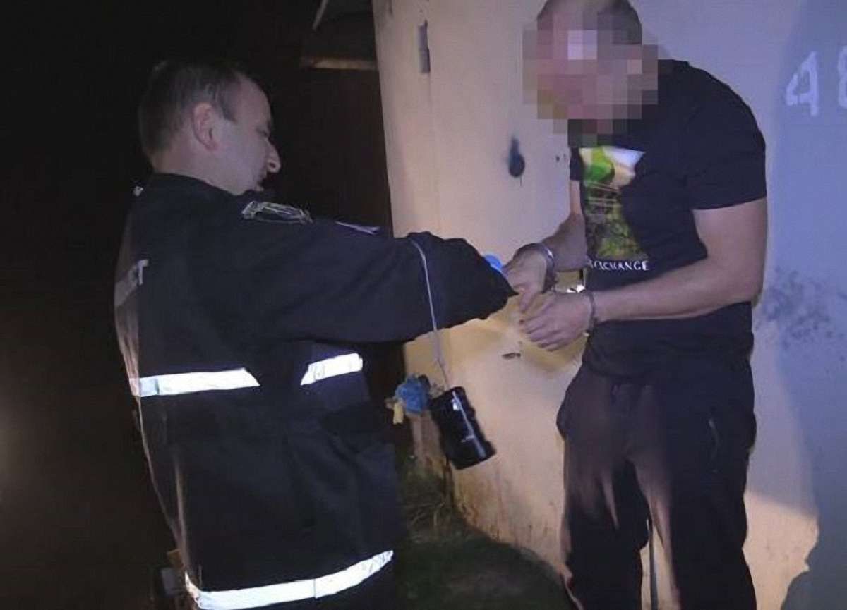 Київський суд випустив на волю злочинне угрупування, яке грабувало підприємців