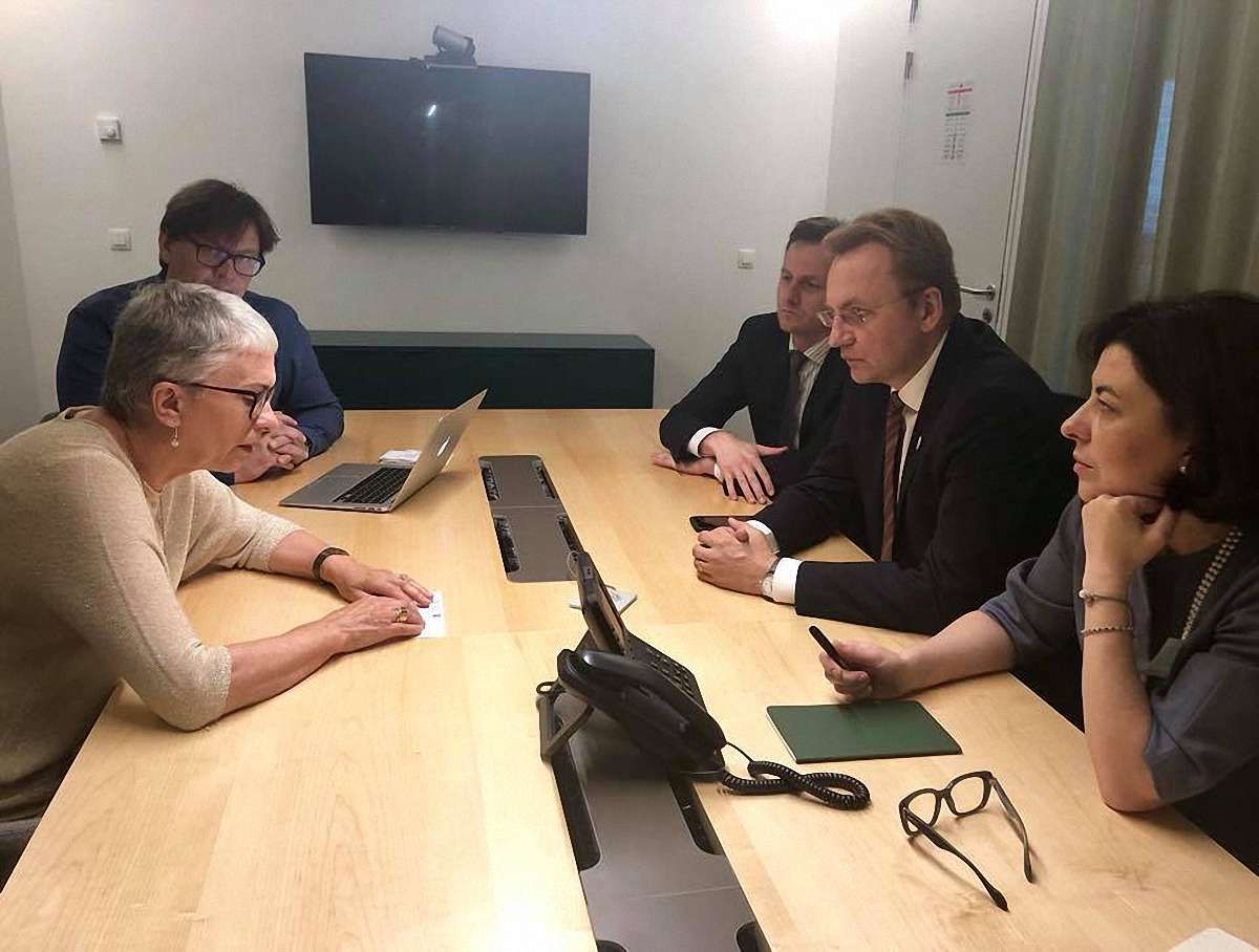 Садовий у Брюсселі запропонував залучити європейців до управління українською ГТС
