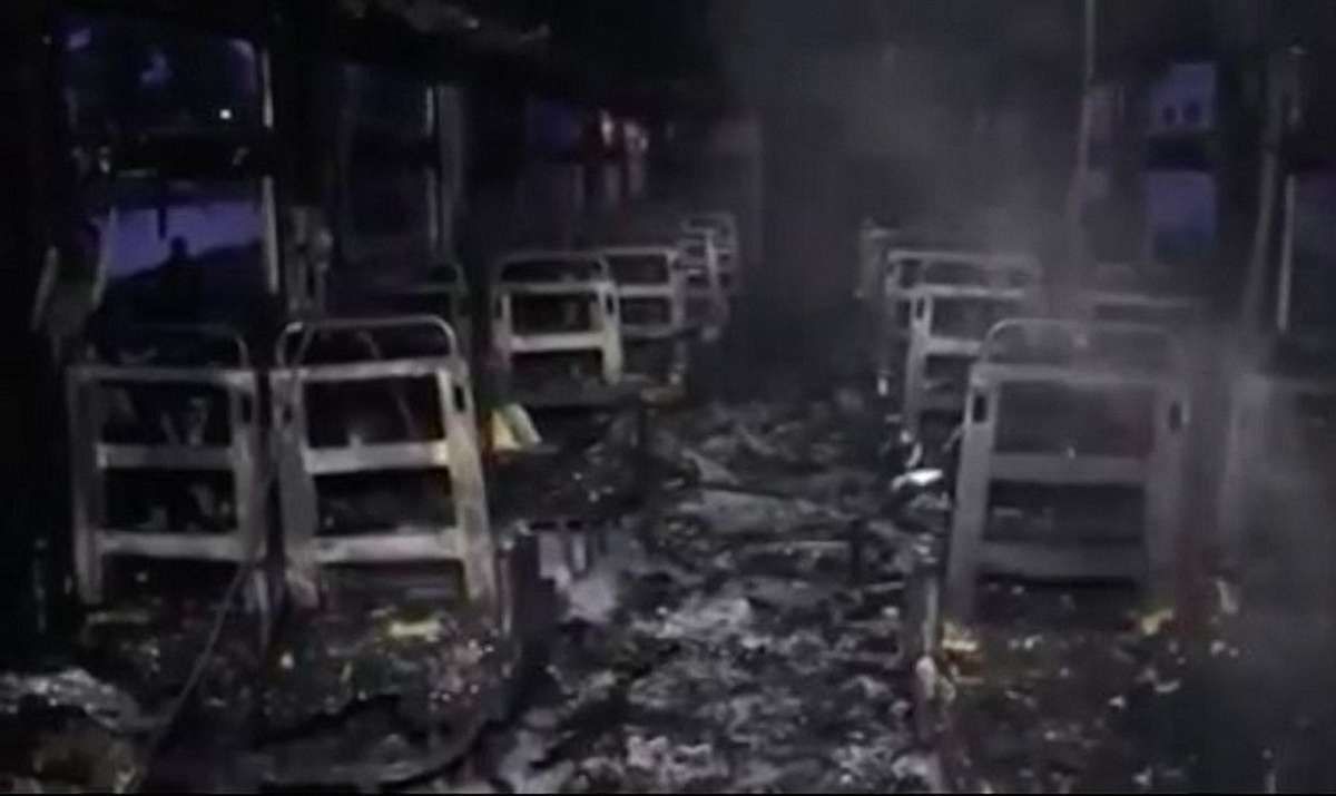 У Коломиї загорівся потяг із пасажирами всередині
