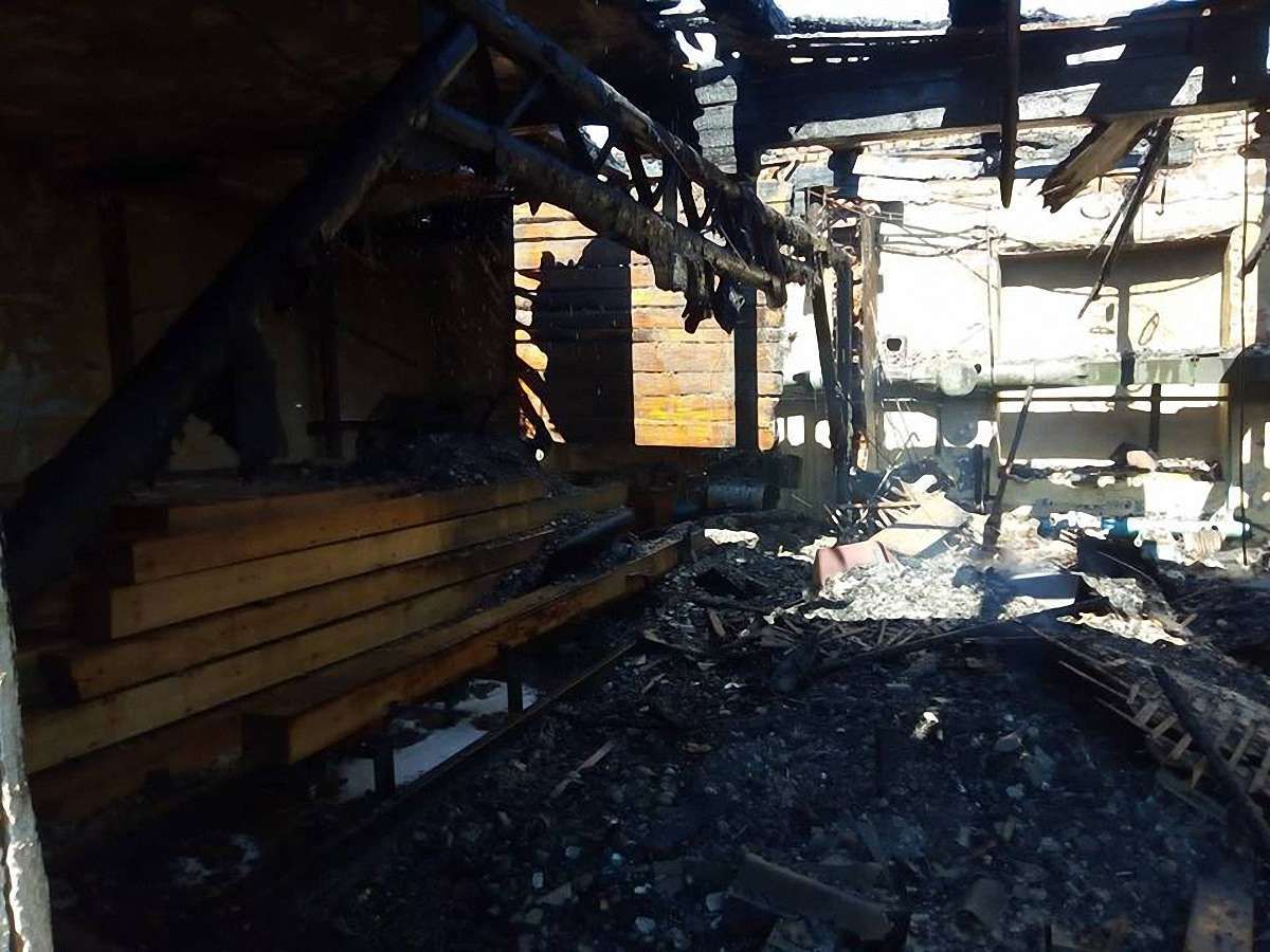 У Бориславі внаслідок пожежі згорів дах житлового будинку