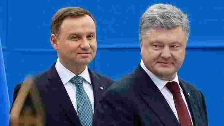 Президенти України і Польщі вшанують жертв етнічного протистояння, але кожен у чужій країні