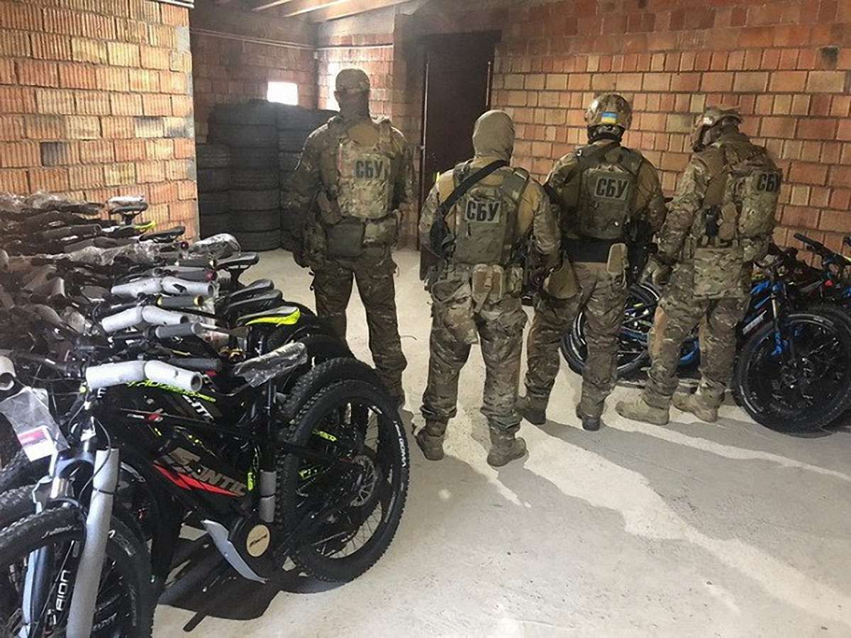 У Чернівецькій області затримали ОЗУ на контрабанді велотехніки