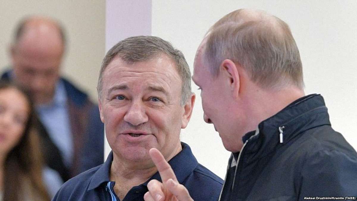 Україна не запровадила санкції проти компанії друга Путіна, яка будує міст у Криму