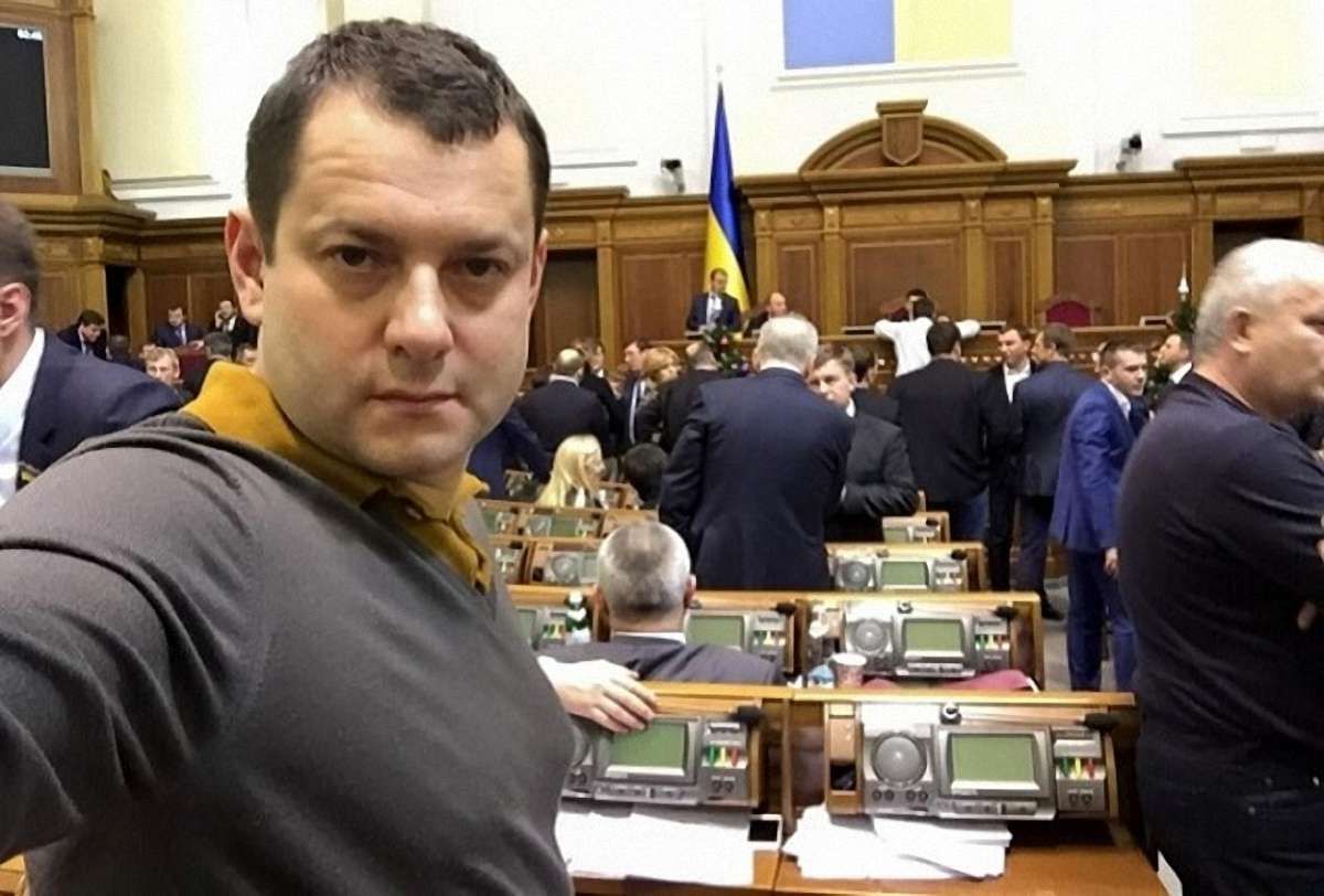 Олександр Янукович продав велику енергетичну компанію нардепу від БПП