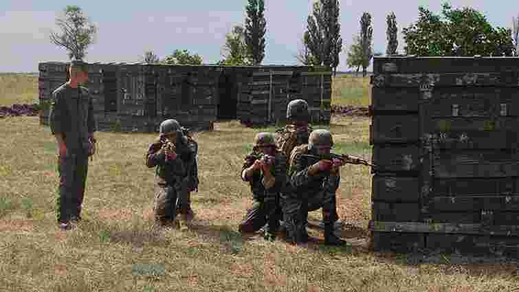 На навчаннях See Breeze українські нацгвардійці інструктують військових Молдови та Грузії
