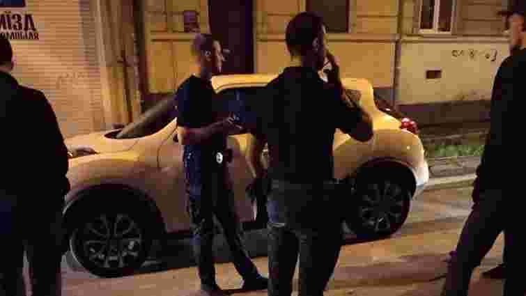 У центрі Львова патрульні влаштували нічну погоню за п’яним водієм