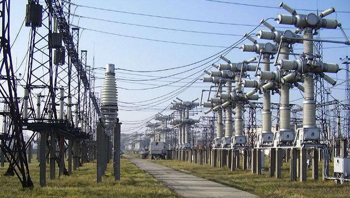 Через ремонти на електропідстанції мешканці Рудного без електрики та водопостачання
