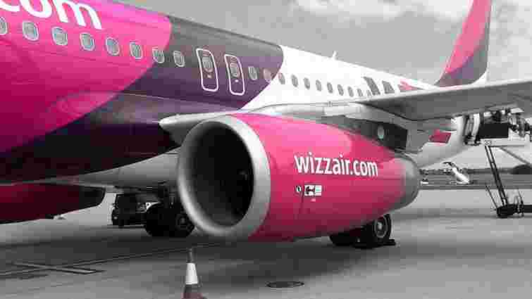 Авіаперевізник Wizz Air без попередження скасував два десятки напрямків з Польщі