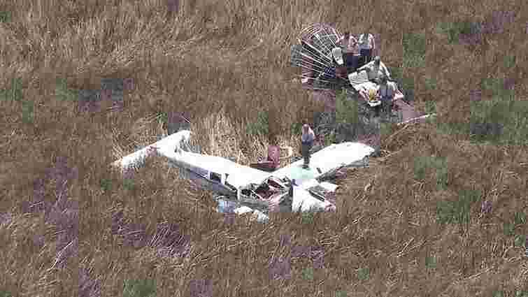 Троє людей загинули після зіткнення двох літаків під час навчального польоту в США
