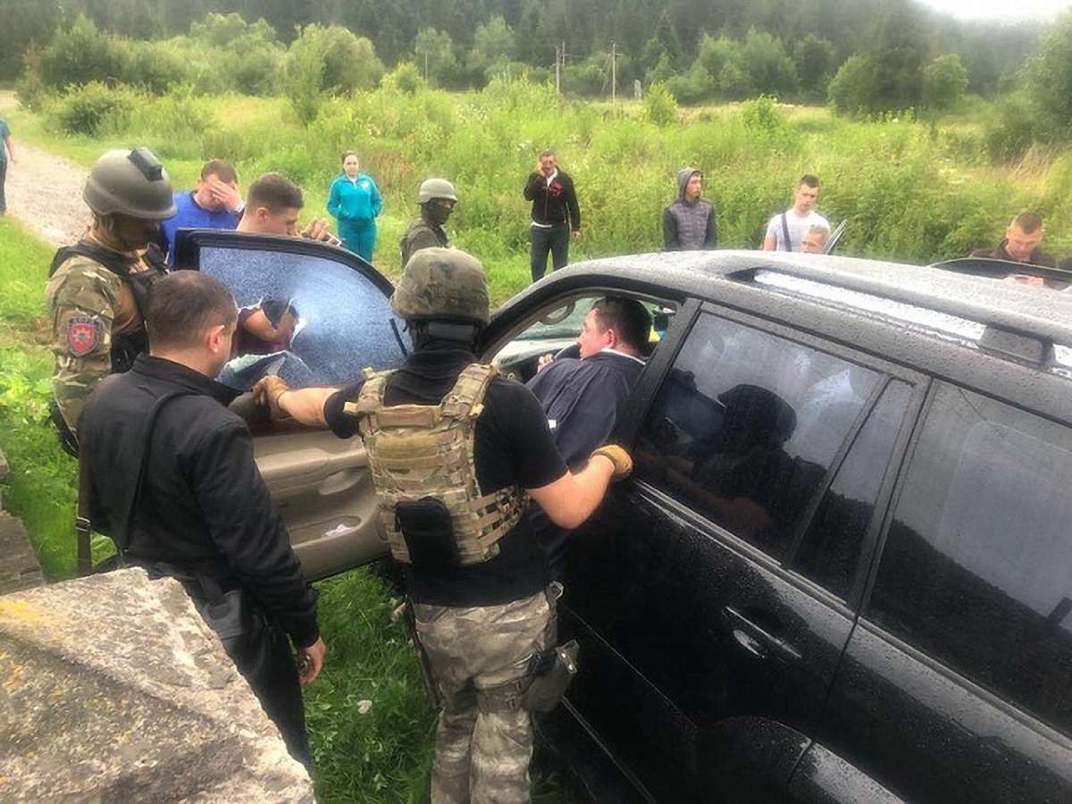 Скандального мера Сколе Володимира Москаля вдруге затримали на хабарі
