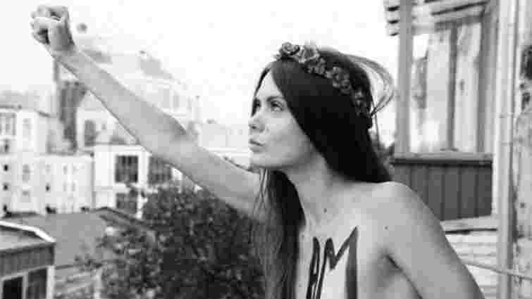Одна з засновниць руху Femen скоїла самогубство в Парижі
