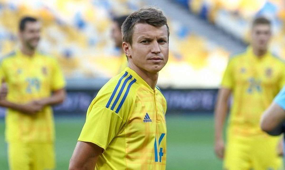 Винниківський «Рух» запропонував контракт капітану збірної України Ротаню