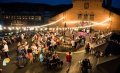 «Леви» проти «Патріотів» і діджеї з Нью-Джерсі