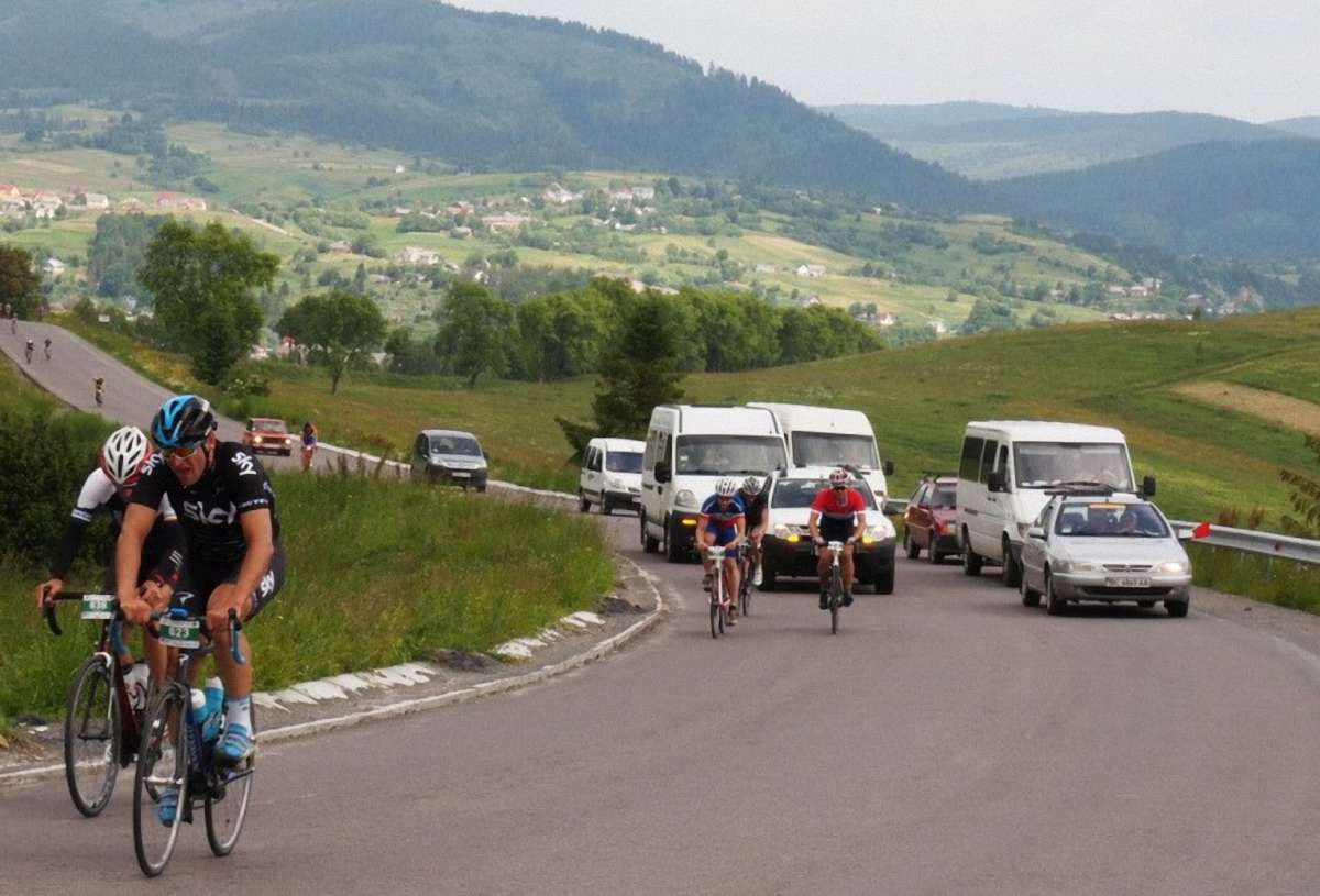 Зі Львова стартує карпатський веломарафон, учасники якого подолають 1200 км за 90 годин