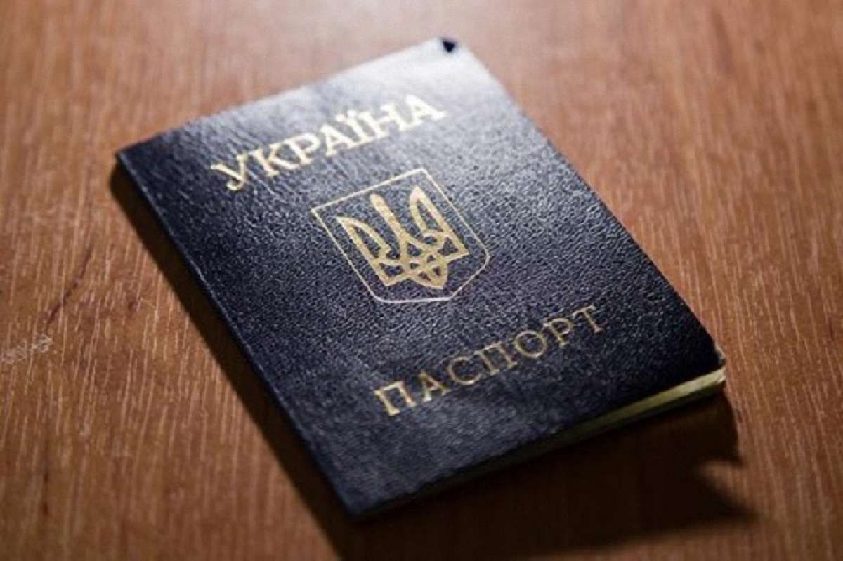 ДМС полегшить процедуру отримання ромами українських паспортів