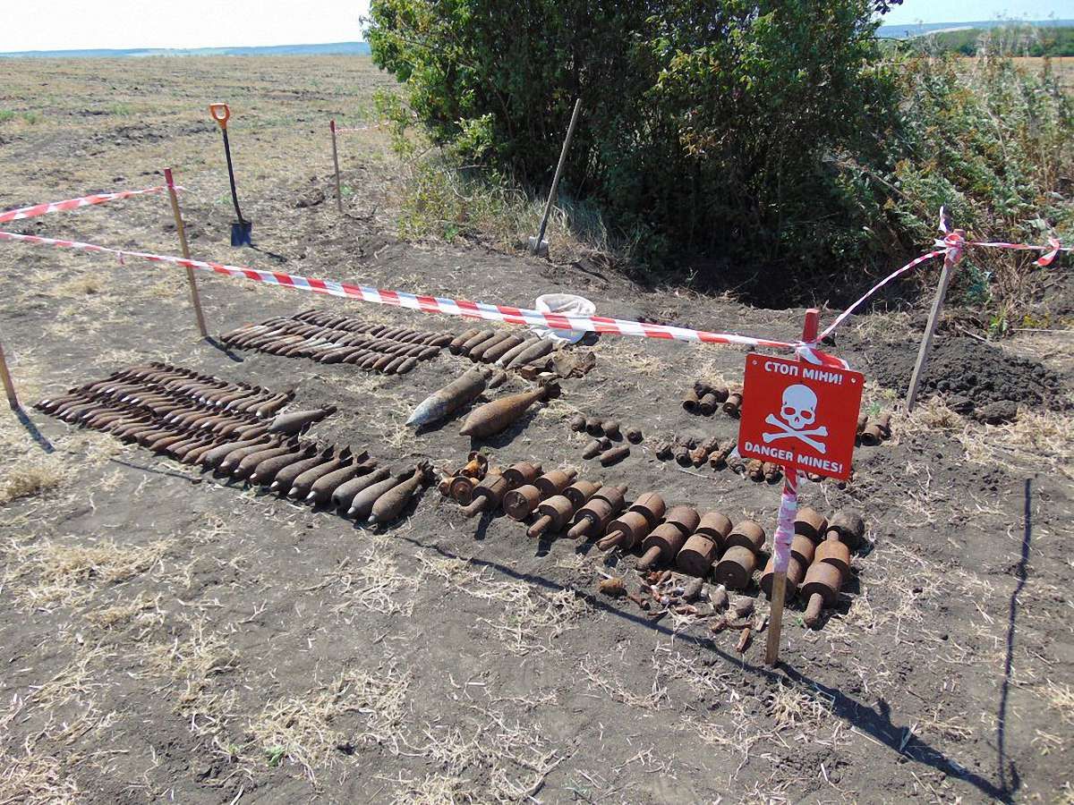 На Донеччині знищили 221 боєприпас часів Другої світової війни