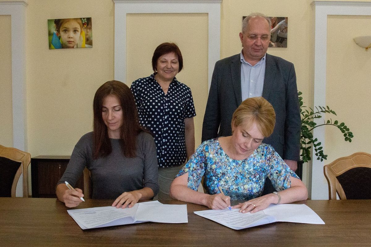 В українських школах поглиблено вивчатимуть історію Голодомору