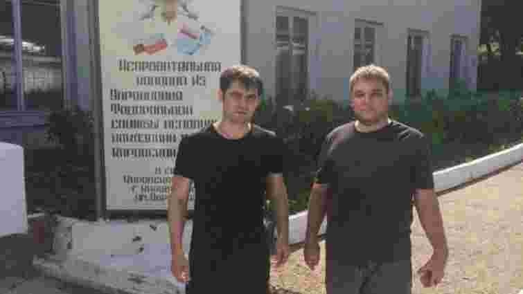 Звільненому з російської тюрми політв'язню Костенку дали квартиру в гуртожитку в Києві 