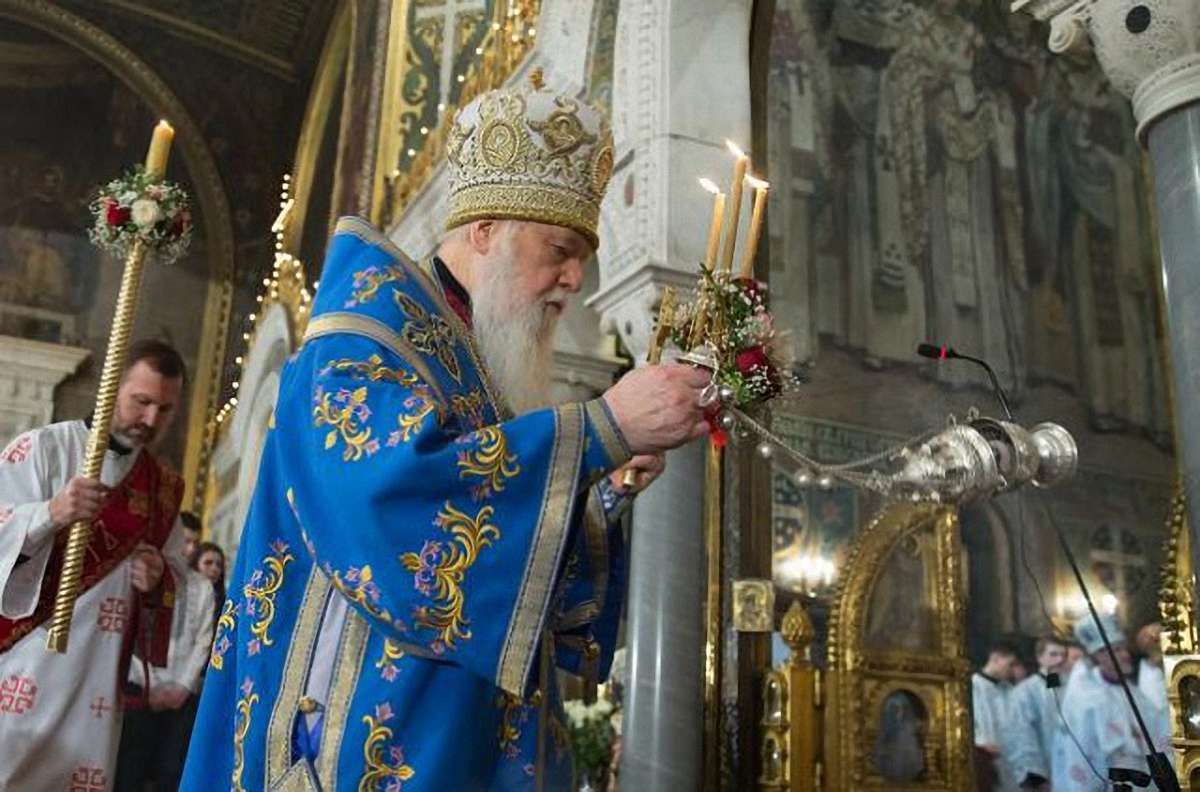Патріарх Філарет назвав пропагандою інформацію про захоплення Лавр УПЦ (МП)
