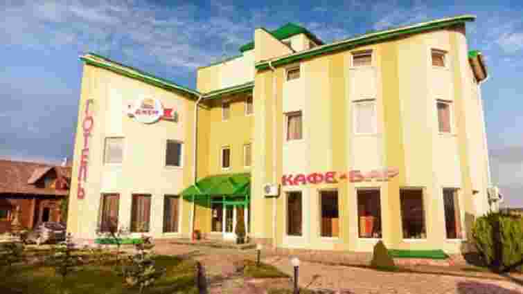 В готелі у Раковці отруїлися 26 дітей з Хмельниччини