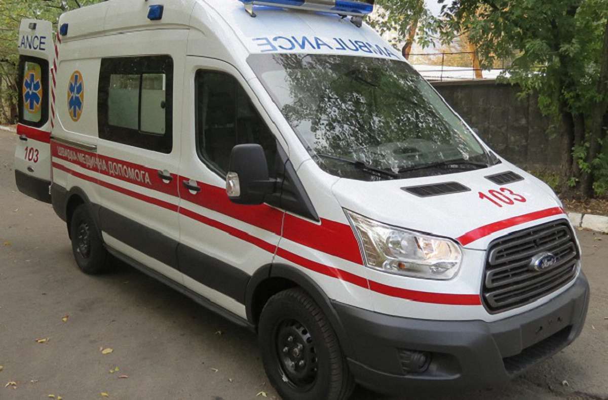 Львівські медики придбали сім «швидких»  з реанімаційним устаткуванням