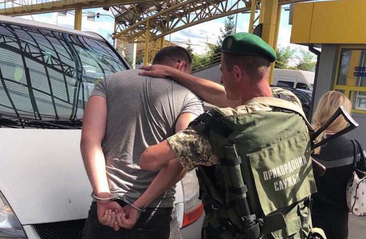 Волинянин намагався переправити двох українок у польський бордель