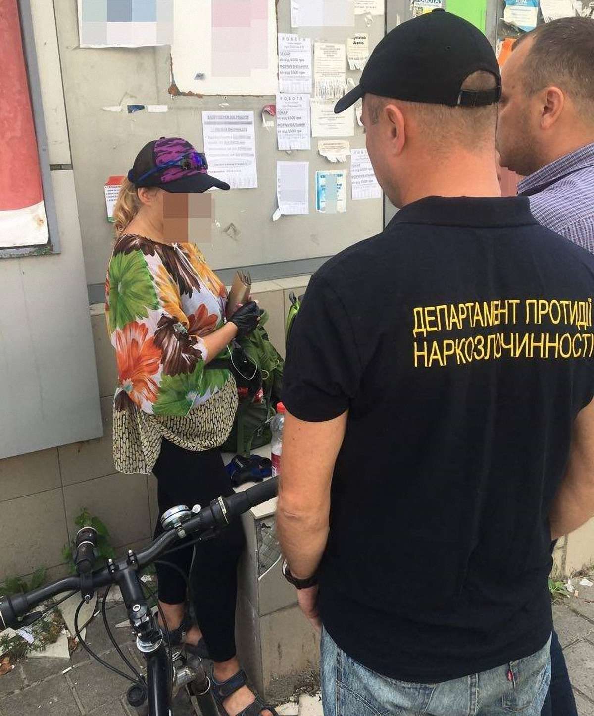 На Львівщині за торгівлю наркотиками затримали медсестру психіатричної лікарні