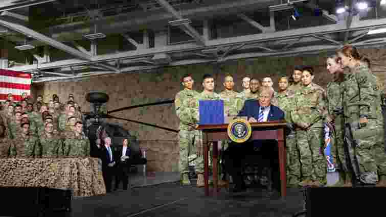 Президент США схвалив оборонний бюджет з $250 млн для України