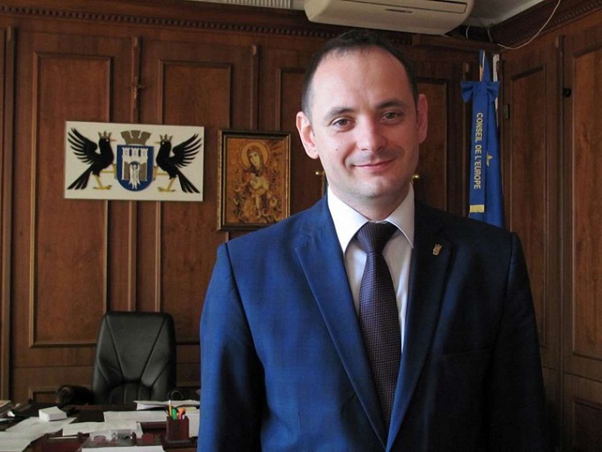 Мер Івано-Франківська Руслан Марцінків обматюкав суддів після футбольного матчу