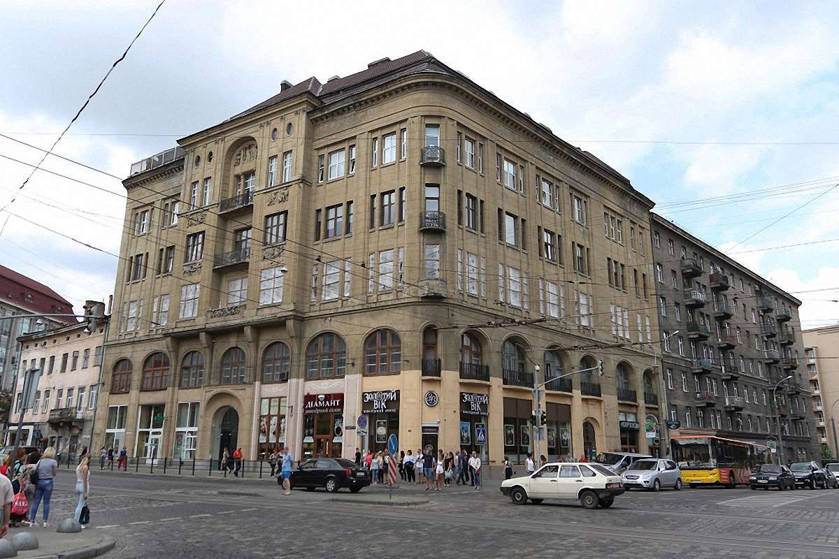 Мерія дозволила влаштувати апарт-готель у будинку біля Оперного театру