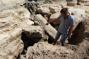 Біля Собору св. Юра у Львові знайшли фундамент церкви XIV ст.