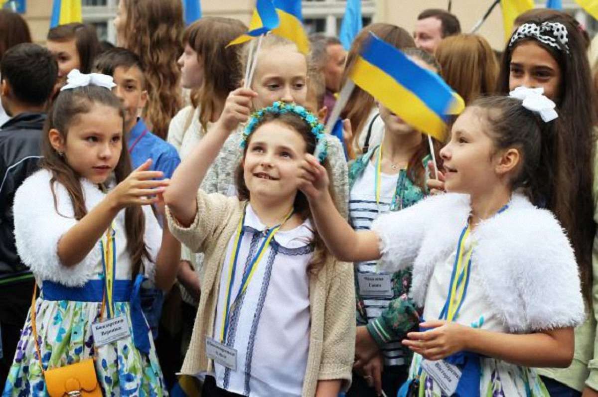 На День Незалежності до Львова звезуть близько тисячі школярів з районів 