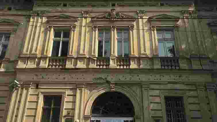 Фасад будівлі Львівської галереї мистецтв відреставрують за ₴8,3 млн 
