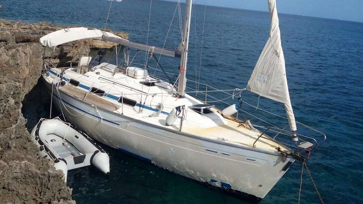 Двох українців арештували в Італії за перевезення нелегалів з Афганістану