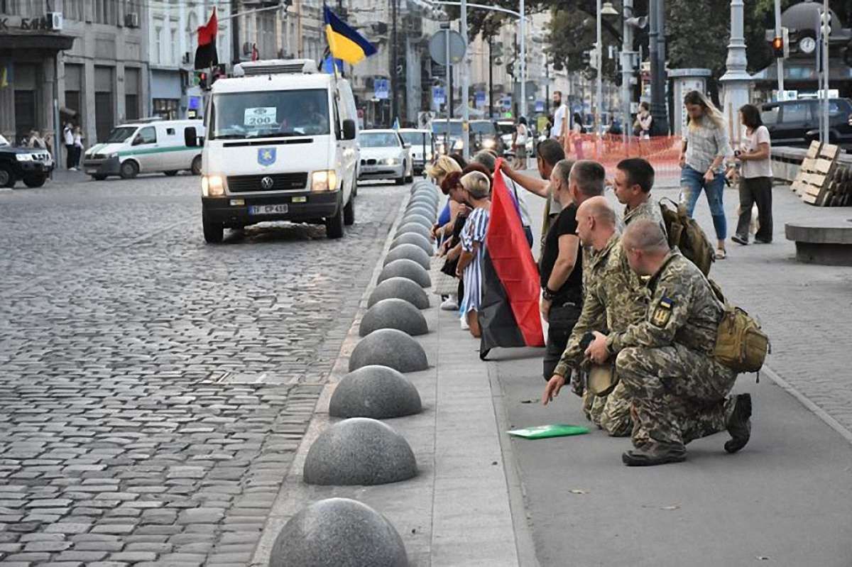 У Львові попрощалася з бійцем Дмитром Урбанським, який загинув на фронті