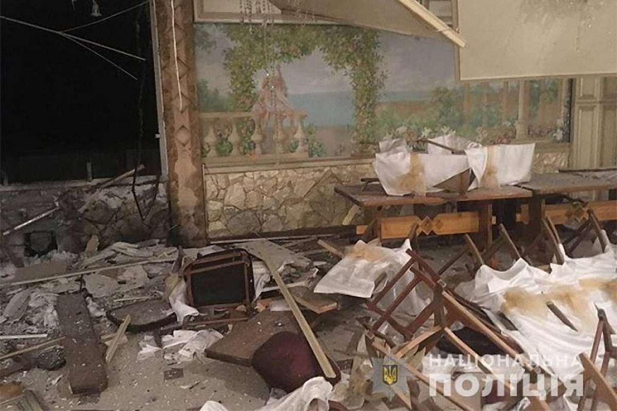 Поліція затримала п'ятьох підозрюваних у причетності до підриву ресторану на Прикарпатті