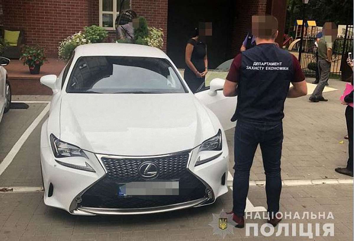 Голову громадської ради ДФС Києва затримали за вимагання понад ₴2 млн хабара